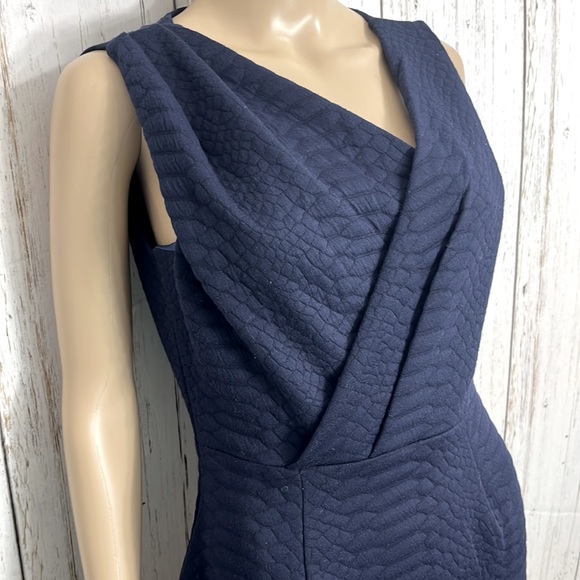 NWT ASOS MATERNITY Navy Quilted Sheath Dress Sleeveless Faux Wrap Size 6 - Picture 2 of 11